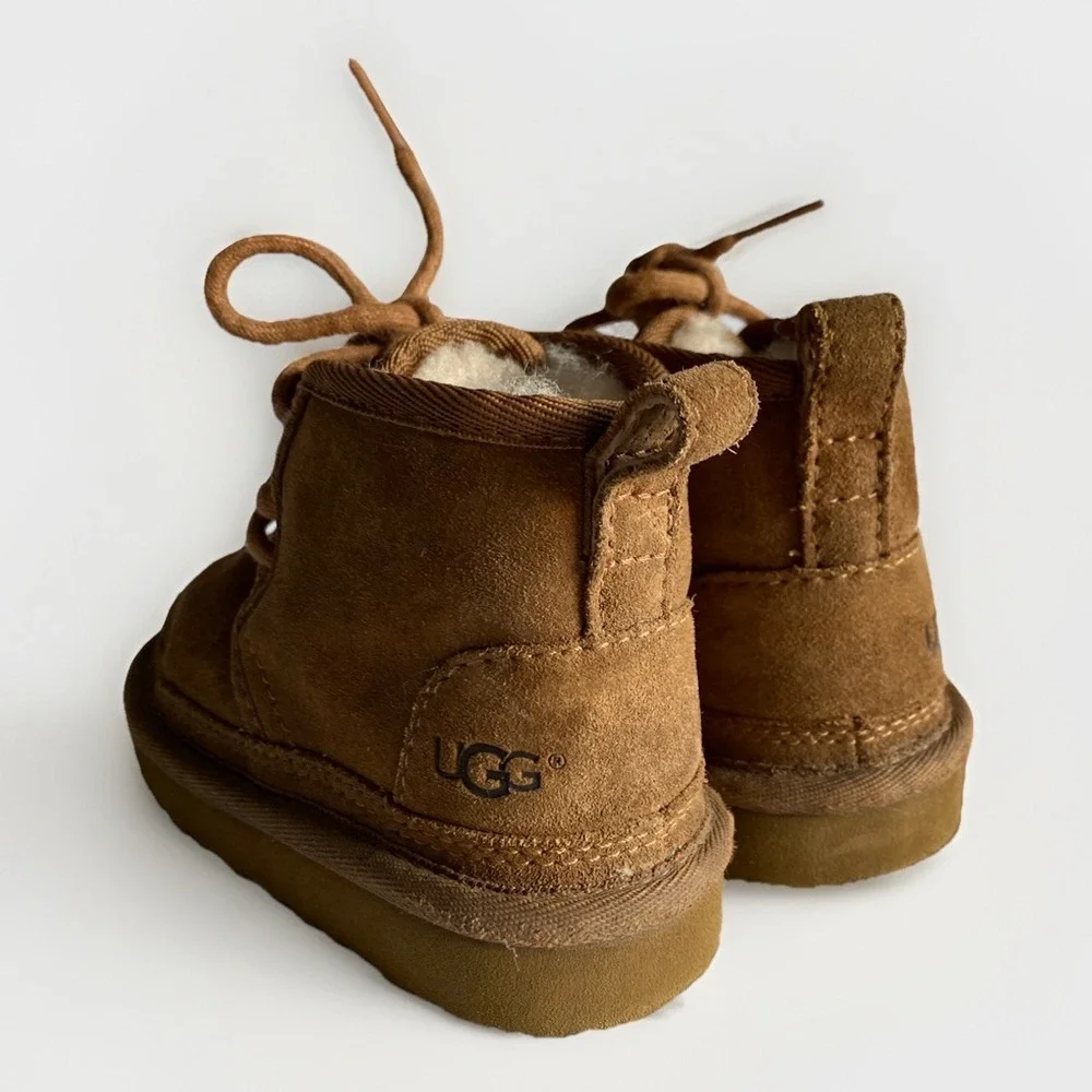 UGG Neumel II‎ Chestnut Suede Toddler Boots Size 6 Toddler 1017320T